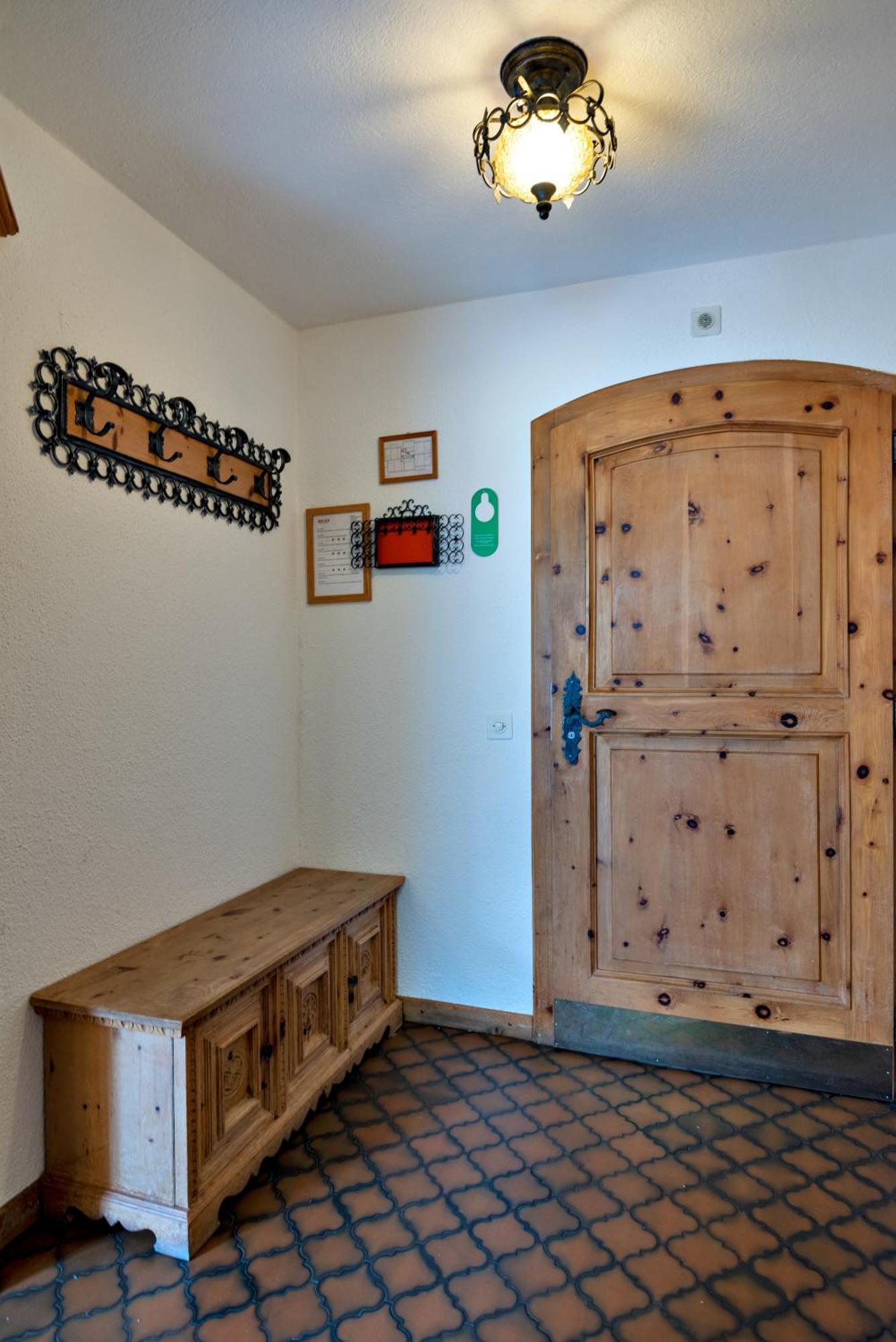 Silva Appartments And Rooms Silvaplana Quarto foto