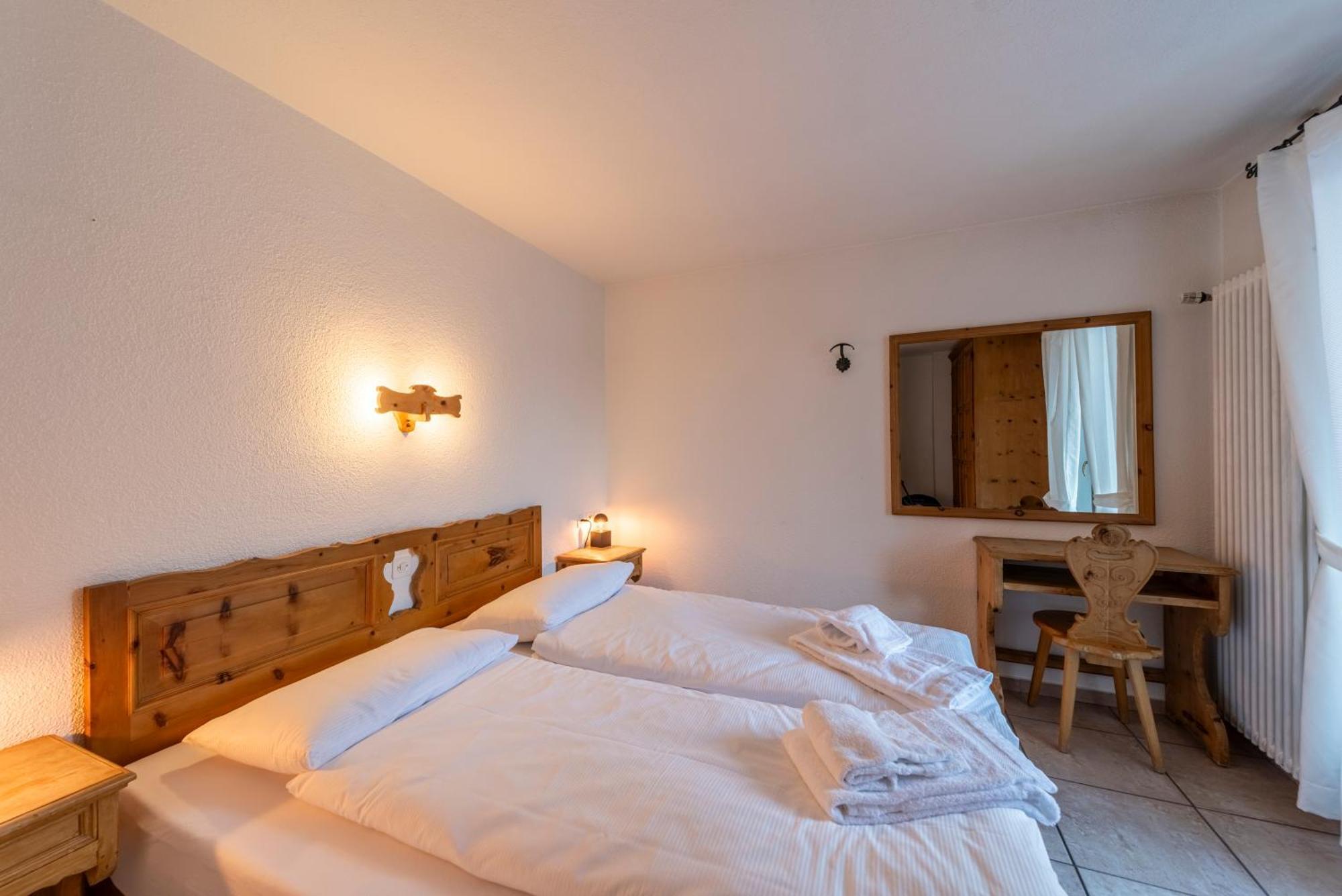 Silva Appartments And Rooms Silvaplana Quarto foto