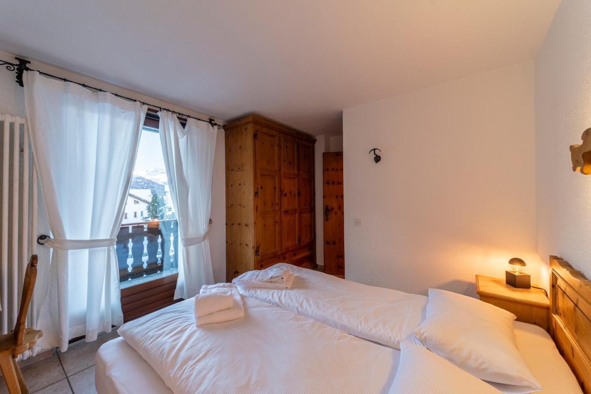 Silva Appartments And Rooms Silvaplana Quarto foto